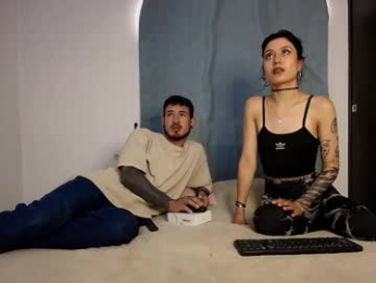 anika_lowen webcam model stream image
