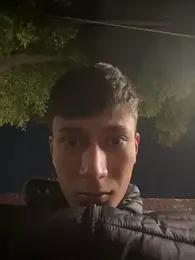 glopetitooo webcam model stream image