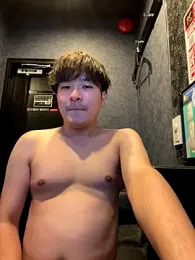 yuuki8910 webcam stripchat model stream image