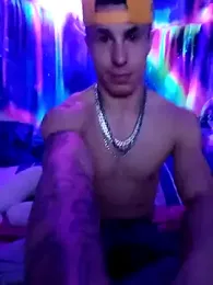 --D-a-D-D-y- webcam model stream image