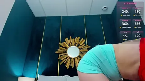 PalmLora1 webcam stripchat model stream image