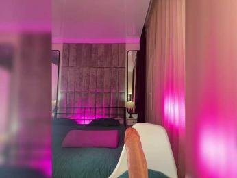 FreyaGreen webcam bongacams model stream image