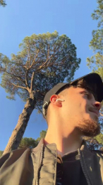 Hank_04 webcam model stream image
