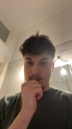 Hank_04 webcam model stream image