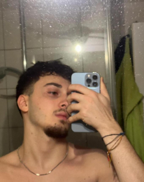 Hank_04 webcam model stream image