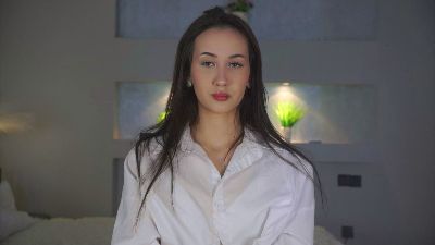 ElwineAllston webcam model stream image