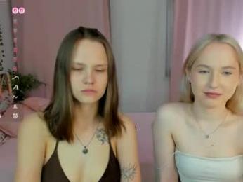 lisaluve webcam chaturbate model stream image