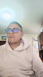 julian9113sexy webcam model stream image