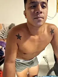 Felix_Asher webcam model stream image