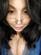 marie2_ webcam model stream image