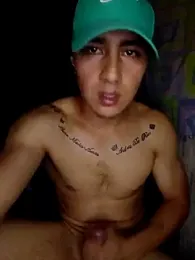 Zetazeta09 webcam model stream image