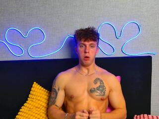 Levi Manning webcam model stream image