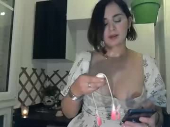 electrocute_me webcam model stream image