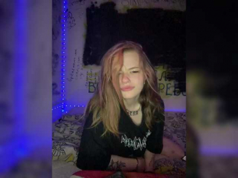 VnaturePeopleStereo webcam bongacams model stream image