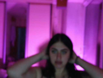 muzh-zhena webcam model stream image