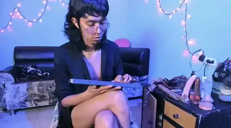 LeRougeMistress webcam model stream image