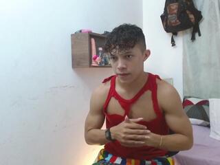 Lucas Luxx webcam model stream image