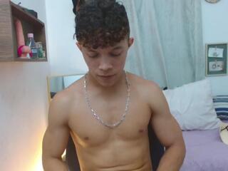 Lucas Luxx webcam model stream image