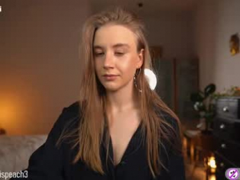alexispeach webcam model stream image