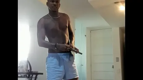 Troykhalil webcam model stream image