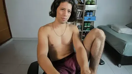 itstonnyX webcam stripchat model stream image