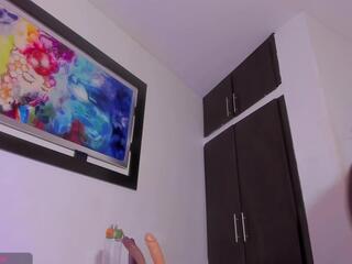 Khaleesi Laylee webcam model stream image