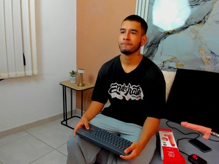 Ander Montoya webcam model stream image