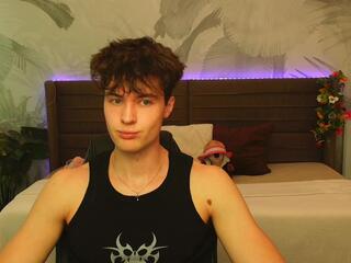 Nikk Carville webcam model stream image