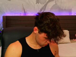 Nikk Carville webcam model stream image