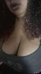 Safirahot69 webcam cam4 model stream image
