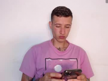 maxi_open webcam chaturbate model stream image