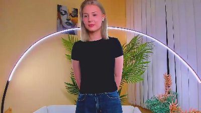 SirenaTingey webcam model stream image