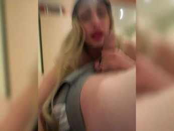 Quantixxx webcam bongacams model stream image