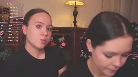 VirginiaRowe webcam model stream image