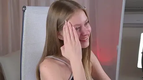 EveMundie webcam model stream image