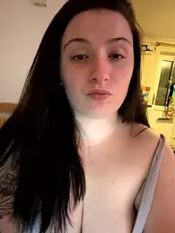 TheBritishbaby webcam model stream image