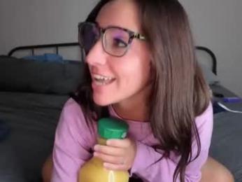 kaygraciee webcam model stream image