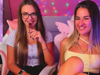 hotty_girls_here webcam model stream image