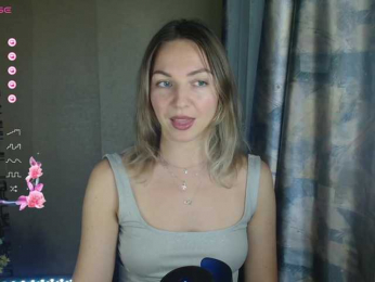 maru-healing-voice webcam model stream image