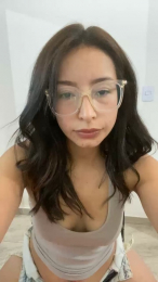 MilagrosR98 webcam model stream image