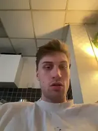 Tatbrit webcam model stream image
