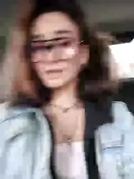RiskyViolet webcam model stream image