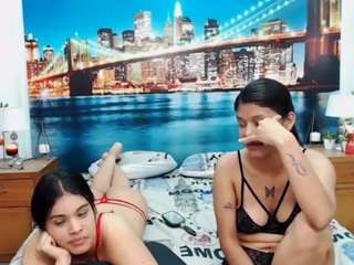 mishellfolk webcam model stream image