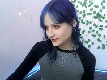 EsterErdmond webcam model stream image