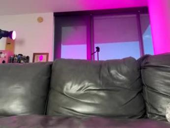 the_isa_bella webcam model stream image