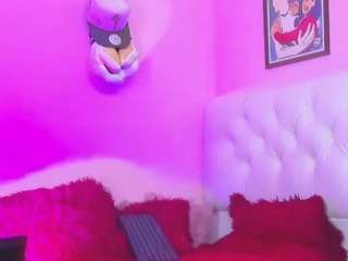 stronger-boy webcam model stream image