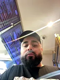 ItsmeeeDk webcam model stream image