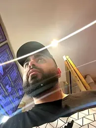ItsmeeeDk webcam model stream image