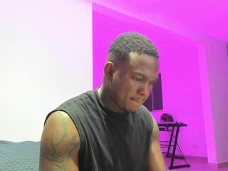 Troy Khalil webcam model stream image