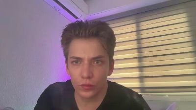 johngayne webcam model stream image